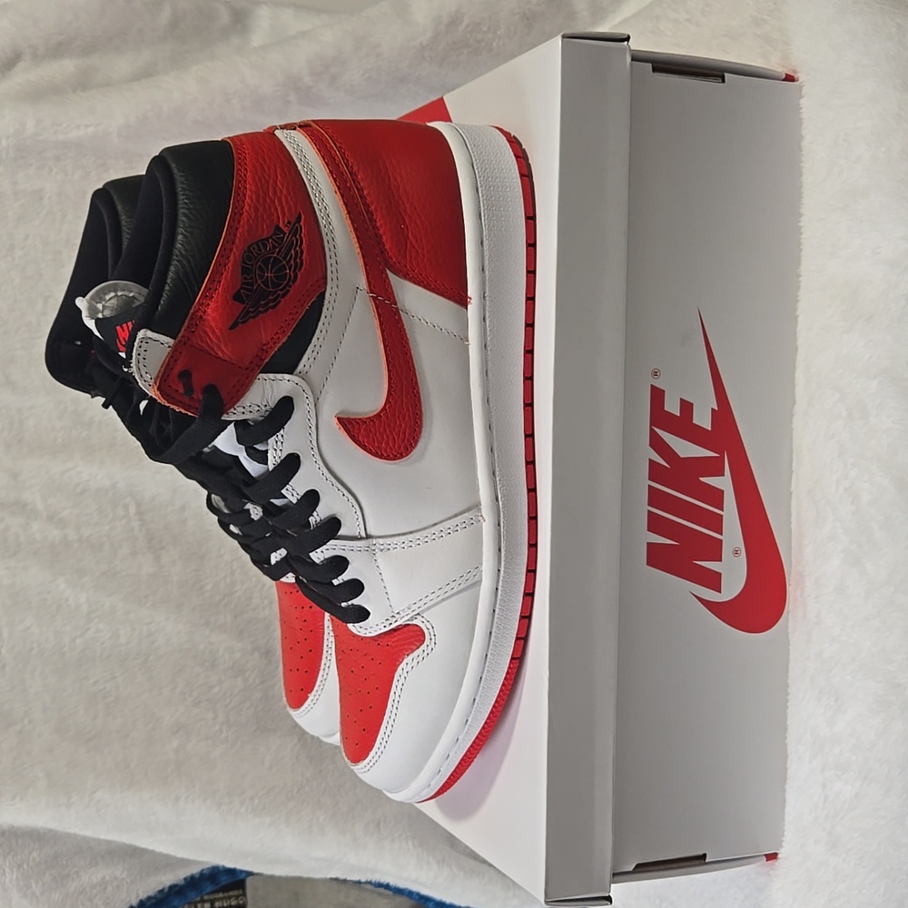 Air Jordan 1